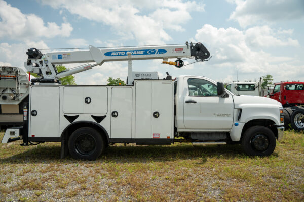 Titan 38 Chevy 6500 Reg