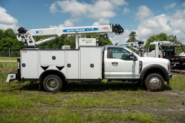 Titan 38 Ford F550 Reg Gas