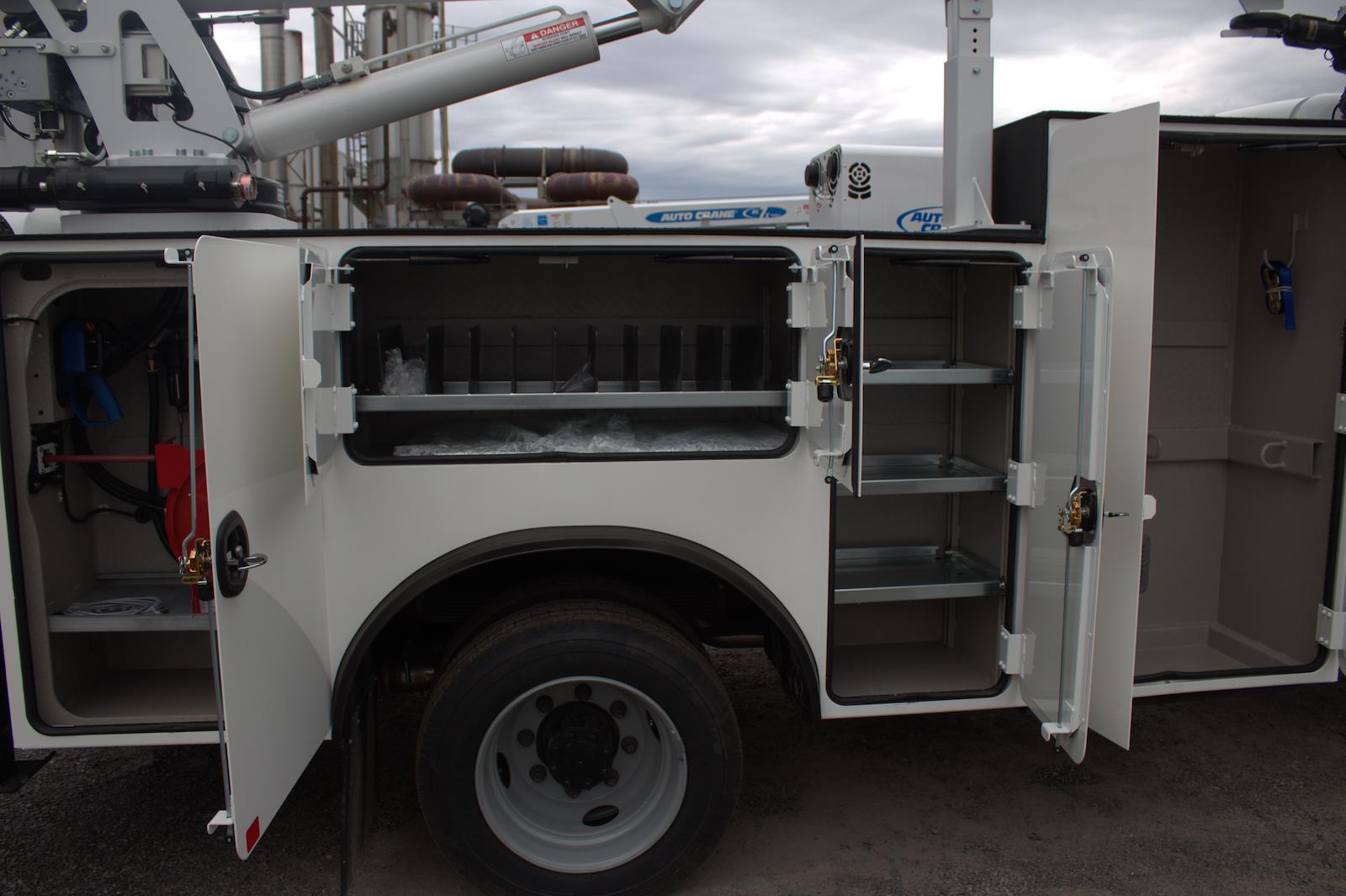 2024 Chevrolet Silverado 5500 Hollidaysburg, PA. - Image 13